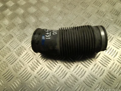 Volvo 8888824060 XC40 2020 Prise d'air / Conduit d'air d'admission - Image 1