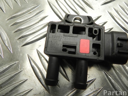 TOYOTA 89481-71010 / 8948171010 LAND CRUISER (_J15_) 2016 Pressure Switch