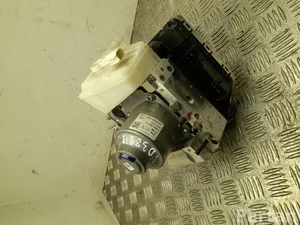 Ford USA LK9C-2C219-CD, LK9C-2D335-CD / LK9C2C219CD, LK9C2D335CD Mustang Mach-E 2022 Unité de commande hydraulique ABS