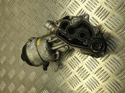 Peugeot 9823532380 3008 SUV 2021 Boîtier de filtre à huile - Image 1