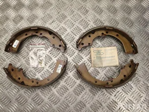 Toyota 03013703072, 0449530080 PREVIA I (_R1_, _R2_) 2000 Brake Shoe