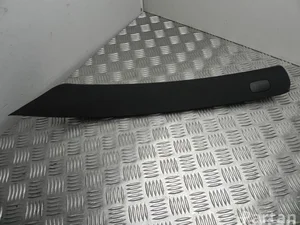 Mercedes-Benz A 212 690 59 25 / A2126905925 E-CLASS (W212) 2013 Tapisserie voiture