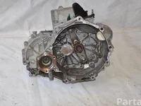 Volkswagen USN T-Cross (C11) 2021 Schaltgetriebe 6-Gang