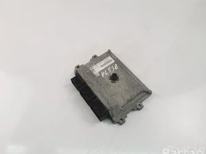 Peugeot 9805321980; 9800913080 / 9805321980, 9800913080 208 2015 Unité de contrôle moteur