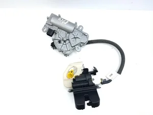 Bentley 4M0827887B, 4M0827520, 4M0827535B BENTAYGA 2017 Bootlid Lock