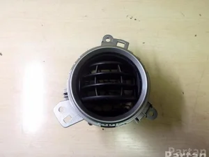 Toyota AURIS (_E18_) 2013 Évent