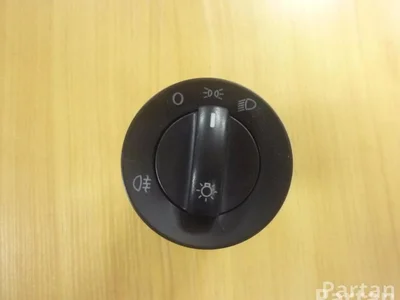 Volkswagen 6Q0 941 531 B / 6Q0941531B POLO (9N_) 2007 Interrupteur de lumière - Image 1