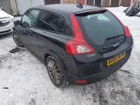 VOLVO C30 JUODA - Vignette 4