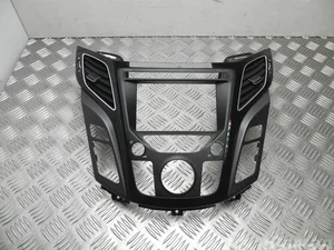 Hyundai U09C673810 i40 (VF) 2012 Cadre