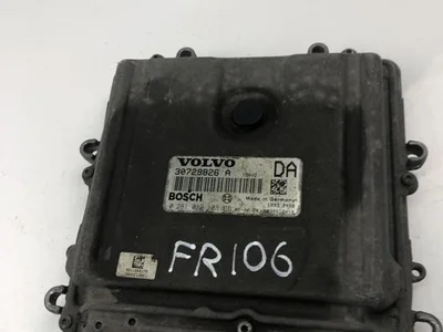 Volvo 30729826A; 0281012103 / 30729826A, 0281012103 S60 I 2006 Unité de contrôle moteur - Image 1