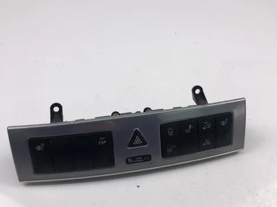 Mercedes-Benz 2038214881 C-CLASS (W203) 2005 Éclairage d'urgence / interrupteur de danger - Image 1