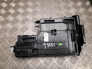 Tesla P1899687-30-C, 1899687-30-C / P189968730C, 189968730C Model Y 2025 Unité de commande pour porte Left Front