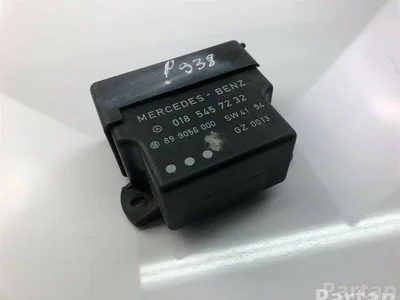 Mercedes-Benz A0205451832 S-CLASS (W220) 2005 Unités de contrôle - Image 1