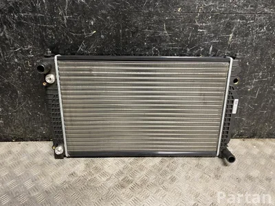Audi 8D0121251B A4 (8E2, B6) 2003 Radiator - Image 1