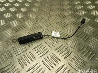 Ford 7CP1-18K891-AA / 7CP118K891AA B-MAX (JK) 2016 Amplificateur d'antenne - Image 1