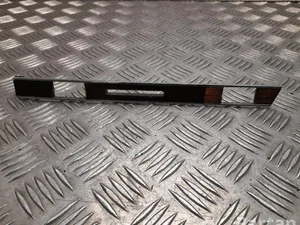 Mercedes-Benz 1076891171 SL 107 1981 Cadre