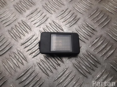 XPeng 6640001DF1 P7 2025 Внутреннее освещение - Изображение 1