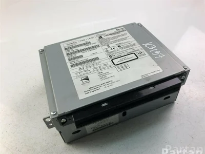 Volvo 31396096AA V40 Hatchback 2017 Radio / lecteur CD - Image 1