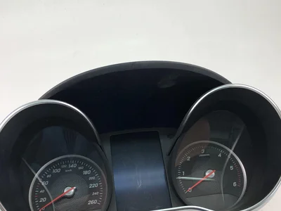 Mercedes-Benz A2059003714 C-CLASS (W205) 2014 Tablero de instrumentos - Imagen 1