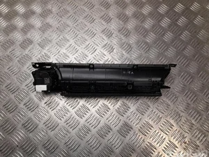 Tesla 1807773-00-A, 1111619-00-B / 180777300A, 111161900B Model Y 2023 Évent Left Front