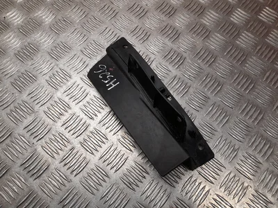 Ford USA LJ8B-R025B46-AB / LJ8BR025B46AB Mustang Mach-E 2023 Un autre détail de finition - Image 1