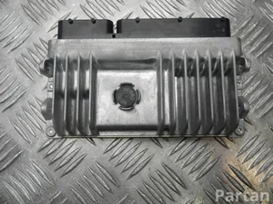 Toyota 89661-0U140 / 896610U140 YARIS (_P13_) 2020 Unidad de control del motor