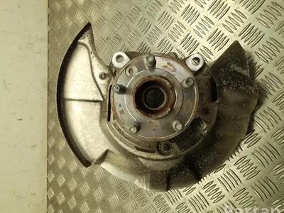 Land Rover 28C76776 Range Rover Evoque II L551 2023 Logement de roulement de roue Right Front - Image 1