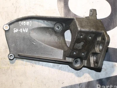 Volvo 31370633 S60 II 2016 Support moteur - Image 1