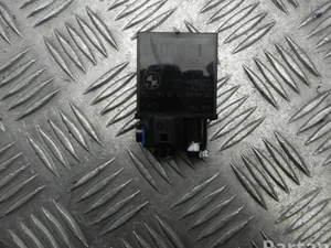 BMW G5947 X3 (F25) 2014 Valdymo blokas sėdynės dešinysis galinis kairysis galinis kairė priekis dešinė priekis