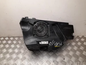 Audi 8J8035382A TT (8J3) 2009 Caisson de basse