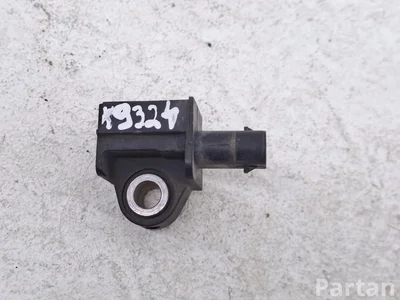 Mercedes-Benz A2229051400 C-CLASS (W205) 2015 Sensor de golpe (sistema de airbag) - Imagen 1