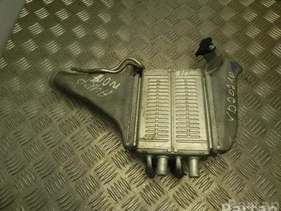 Toyota 127000-1330 / 1270001330 AURIS (_E18_) 2017 Refroidisseur d'air comprimé intermédiaire - Image 1