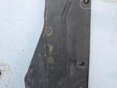 BMW 51.71-7020533 51.71-7067198 / 5171702053351717067198 1 (E87) 2009 Cache de protection sous moteur - Image 1