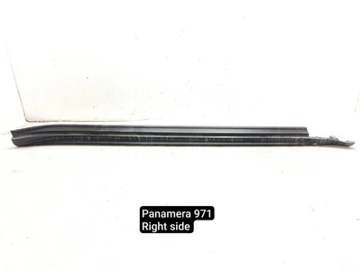 Porsche 971854884 PANAMERA (971) 2018 Slenksčių apdaila dešinė pusė - Paveiksliukas 1