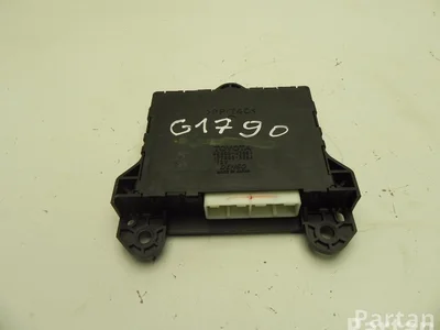 Toyota 88650-47051 / 8865047051 PRIUS Hatchback (_W2_) 2008 Unité de commande d'amplificateur de climatiseur - Image 1