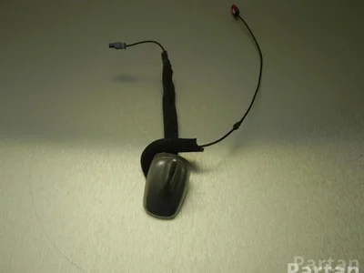 Audi 4E0 035 503 R / 4E0035503R A8 (4E_) 2008 Antenne - Image 1