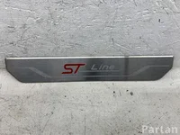 Ford L1TJ 132K14 BA / L1TJ132K14BA Puma 2020 Облицовка порога