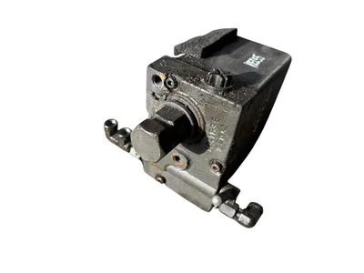 Mercedes-Benz Trucks A9605530001 ACTROS MP4 / MP5 2018 Cab tilting pump - Image 1