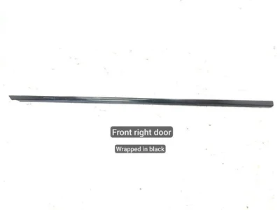 Bentley 36A853077, 36A853078 BENTAYGA 2017 Durų stiklo rėmo apdaila dešinė priekis - Nuotrauka 1