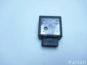 Seat 5Q0 906 121 F / 5Q0906121F ALHAMBRA (710, 711) 2015 Control unit for fuel delivery unit