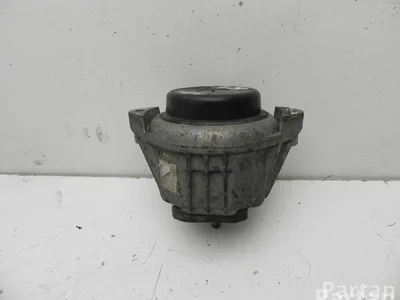 BMW 13981112 3 (E90) 2010 Support moteur - Image 1