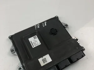 Volvo 32313937 XC60 II (246) 2017 Unidad de control del motor