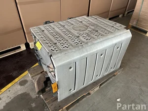 Mercedes-Benz Trucks A0094905812, A0094905912 ACTROS MP4 / MP5 2018 Каталитический нейтрализатор