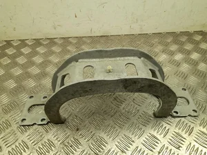 BMW 5 G60 2024 Support moteur