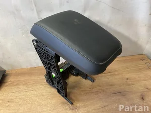 Škoda 565864207; 565864207rbf / 565864207, 565864207rbf KAROQ (NU7) 2019 Armrest 