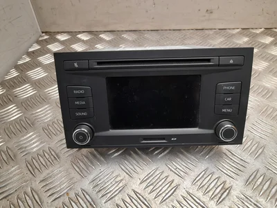 Volkswagen 5F0035869B GOLF IV (1J1) 2002 Radio / lecteur CD - Image 1