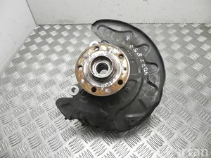 Gebrauchtes Original Volkswagen 5Q0 407 257 A / 5Q0407257A PASSAT Variant (3G5) 2022 Radlagergehäuse vorne links