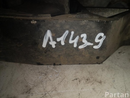 VOLVO 532C79 V50 (MW) 2004 Engine Mounting Rear