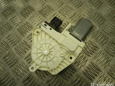 Tesla G03483-101, 122321, A4042 / G03483101, 122321, A4042 Model Y 2022 Moteur de lève-vitre Right Rear - Image 1