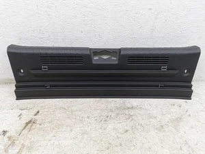 Hyundai 85771Q0300 i20 III (BC3, BI3) 2022 Couvercle pour porte-cadenas